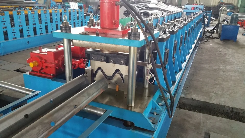 Highway guardrail roll forming machine W beam rolling machine 5 6923292bb0343fb54f68db5cc3239963 1786095040 lGf2