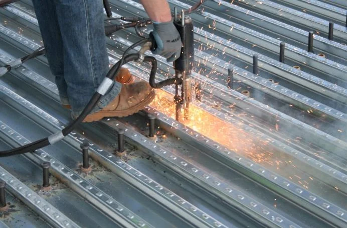 Steel Structure Floor Deck Roll Forming Machine 3 b1751b7178e71e964e4d41d823b6177d 1786092918 0mzk