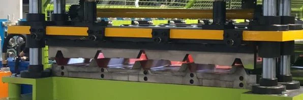 Box Profile Roofing Sheets Roll Forming Machine 5 5668f5354eecb87a963098f39cb8c4e1 1786097839 SKRb
