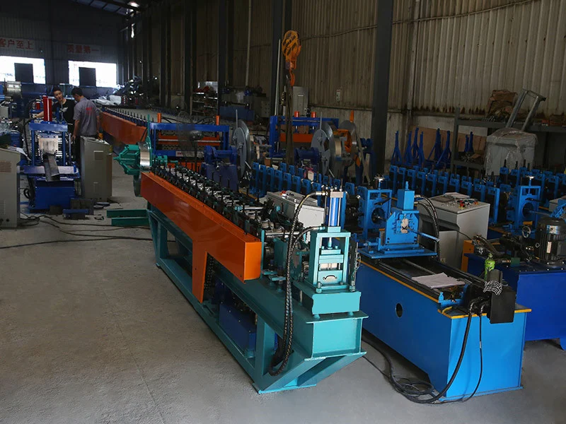High Quality Roller Shutter Door Roll Forming Machine 4 6bca59a6797c69ea95fee117b69ea57a 1786098860 2wub