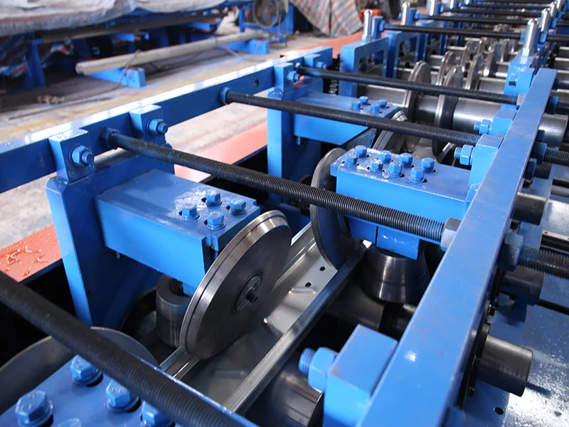 Full AUTO Change C Purlin Roll Forming Machine 16 94f7151747c15875c480d34aa8037c73 1786088503 zRAZ