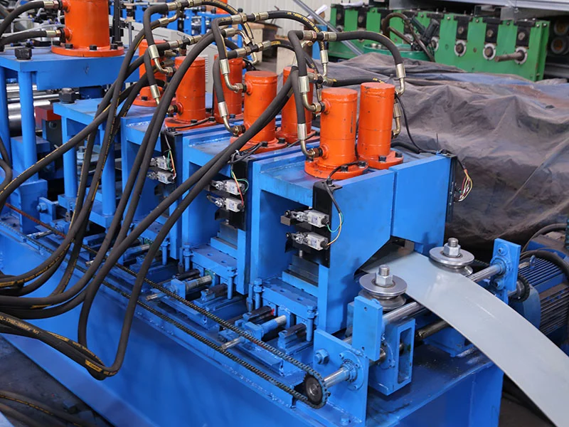 Full AUTO Change C Purlin Roll Forming Machine 12 b2fee816552f42ba91a5d144707dfe3a 1786088497 J2XF