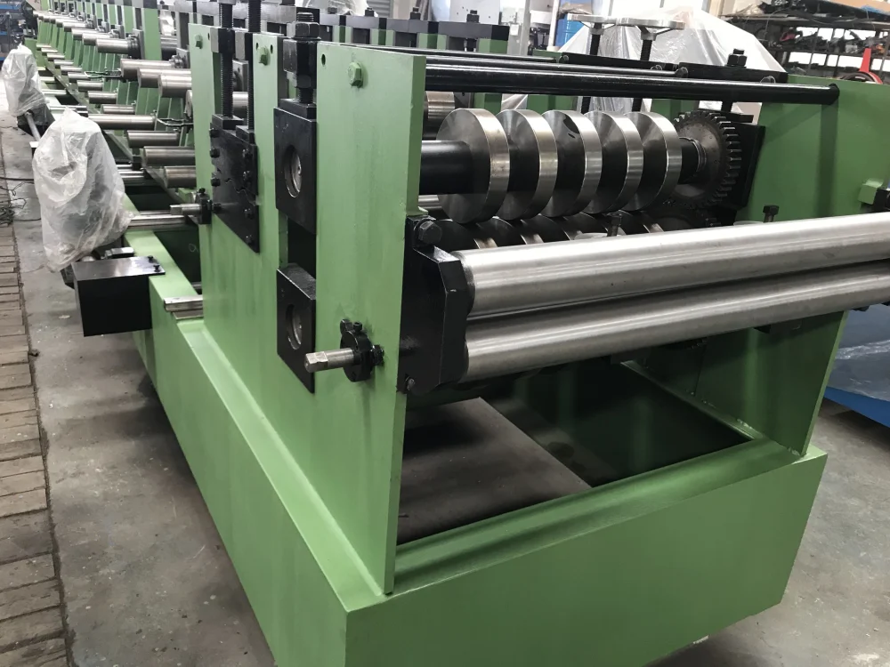Standard heavy duty stock automatic interchange changeable slotted cz purlin roll forming machine 5 fcfad027e2a9ec50a77bd9cf4f9a7a42 1786088649 Dqar
