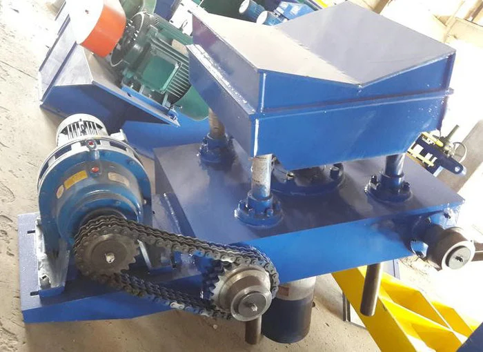 High speed 6*2000 cut to length roll forming machine 4 94b0b6d28cd1198253d22fd924831199 1786095224 2RcE