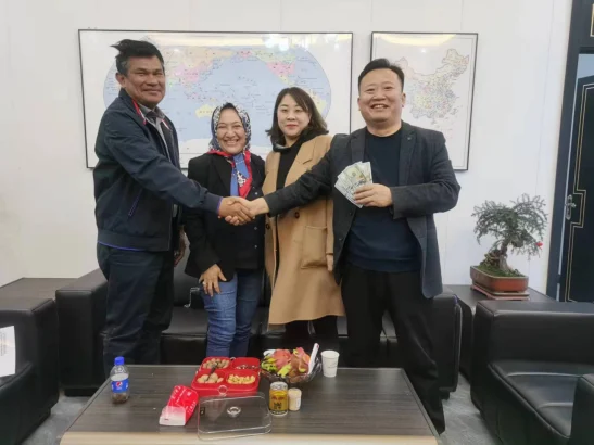Indonesian customers visited and inspected the steel coil slitting line and ordered a new machine CZ 6 31337440d36ea97f730026c09adba248 1786432277 E5k5