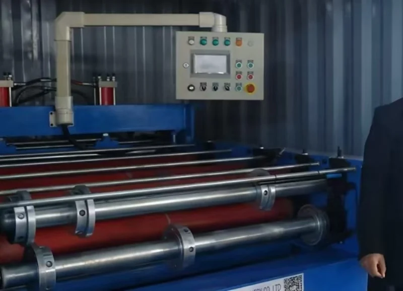 Standing seam making machine 2 bevel-edge-slitting-machine