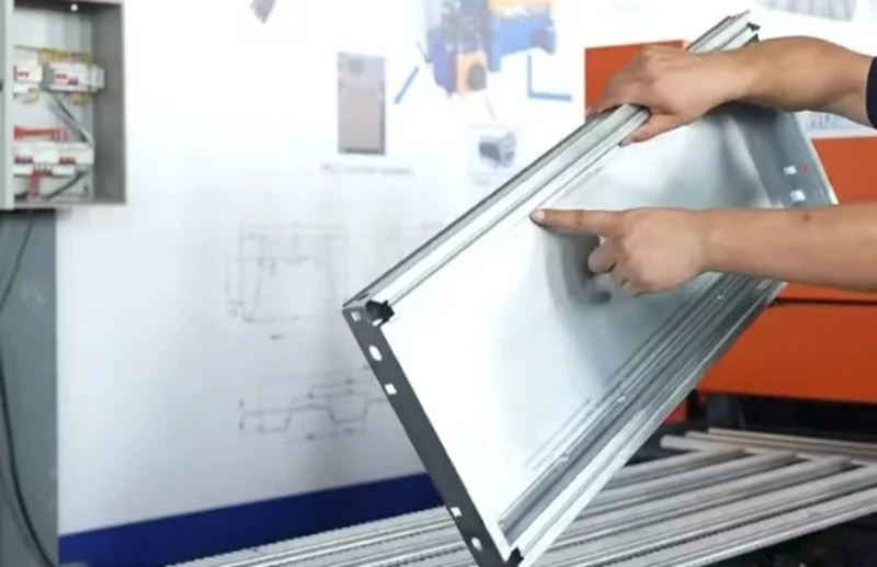 pallet-machine