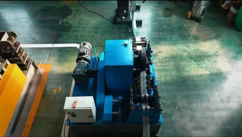 Zhongtuo photovoltaic bracket machine helps customers minimize production costs 1 roll-punch machine