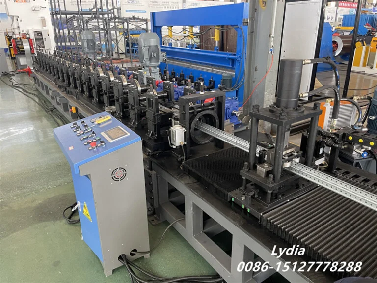Teardrop Pallet Rack Upright Machine for Mexican Client 7 teardrop pallet rack upright machine for mexican c06 768x576 1786091028 bSTg