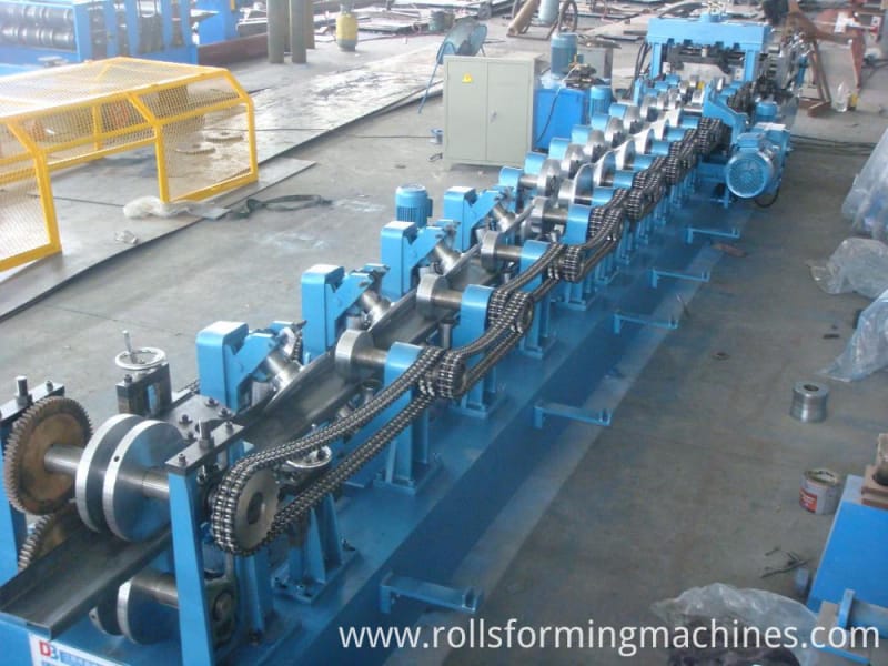 Pre-Cutting building steel frame steel purline machine CZ purlin roll forming machine 