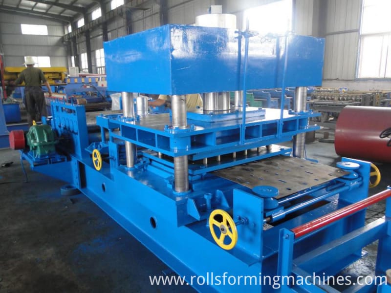 punching--Freeway Steel Guardrail Forming Machine