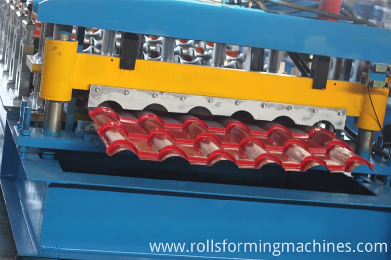 Step Roof Panel Metal Steel Colored Step Glazed Roof Tile Making Machine