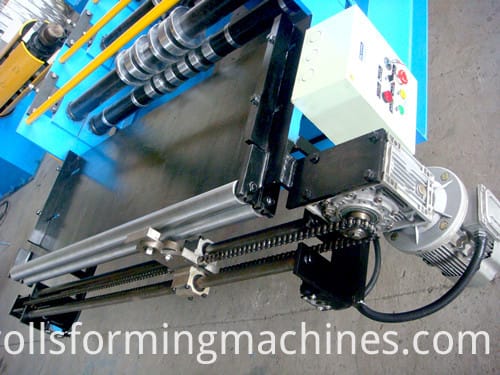 Floor Decking Machine