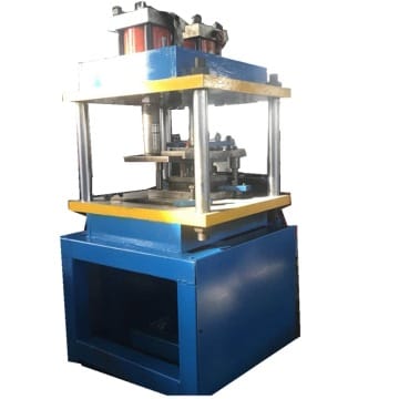 Light duty cable tray machine with cable extension