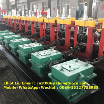 Expressway traffic crash barrier forming machine