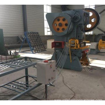 Automatic (bto-22)razor blade barbed wire making machine