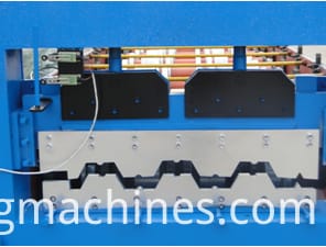 floor deck roll forming machine cutting system