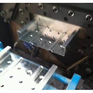 Galvanized layer ring lock scaffolding roll forming machine