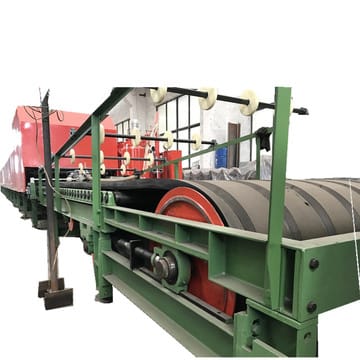 Discontinuous PU sandwich panel machine