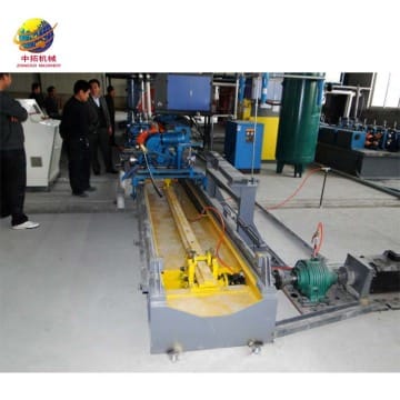 Rectangular steel tube making machine