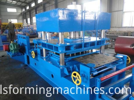 Trinity Industries Guardrail Making Machine