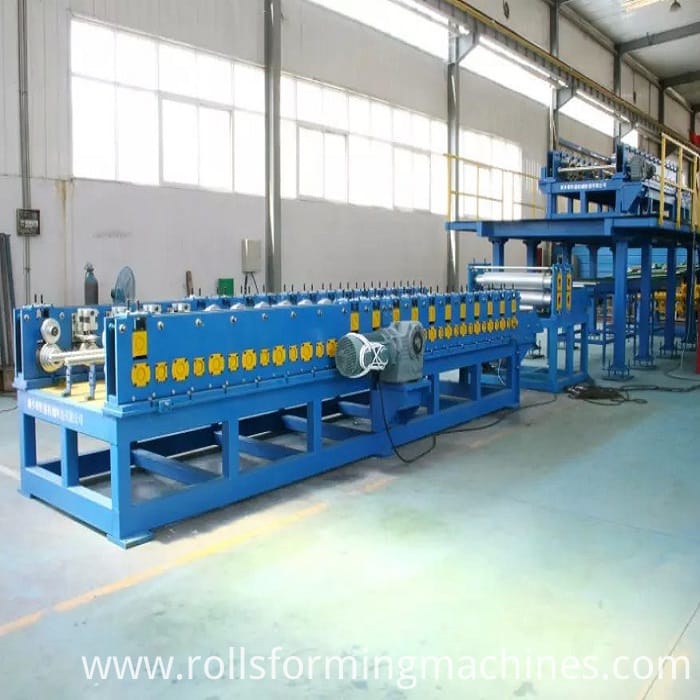 EPS sandwich panel roll forming machine