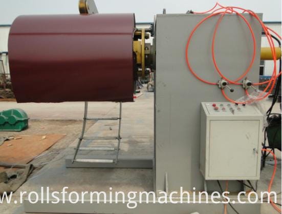 Steel Road Crash Barrier Machine