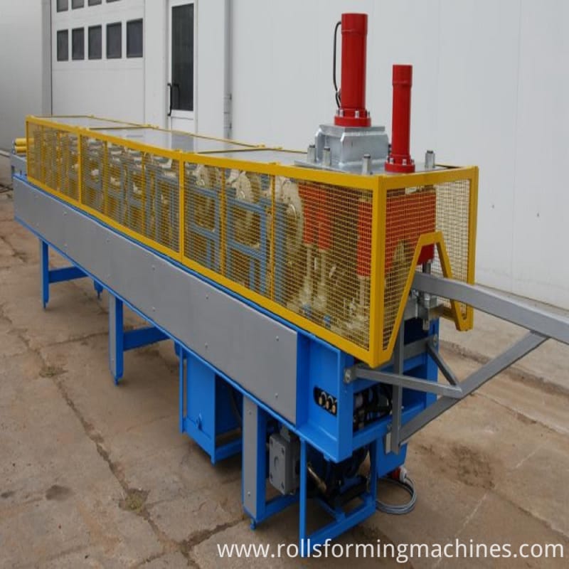 Roof Ridge Cap Forming Machine 02