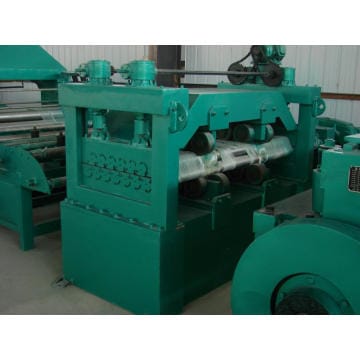 Thin sheet leveling and cut to length machine