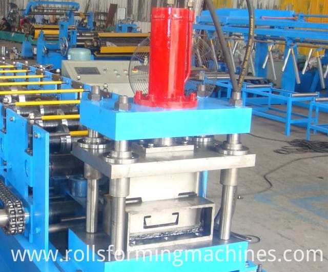 Automaticaly steel c channel c purlin machine