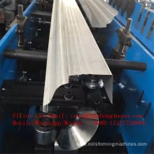 Seamless gutter machine