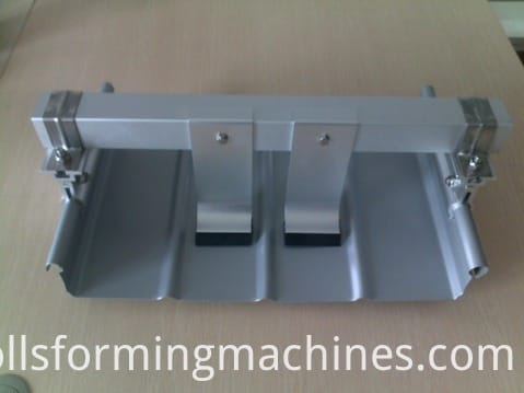 standing seam roll forming machine