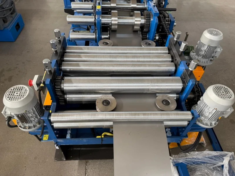 C/Z Purlin Machine: Complete Solution for Automatic Steel Profile Prod - Material feeding system of Material feeding system of automatic C/Z purlin roll forming machine with adjustable guide rollers